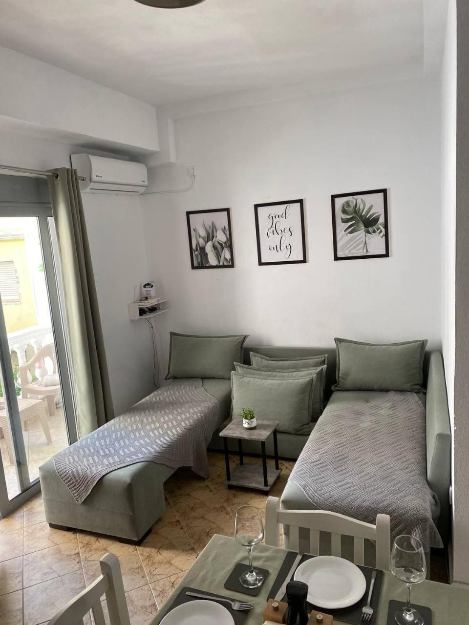 Happy Apartment Saranda Extérieur photo